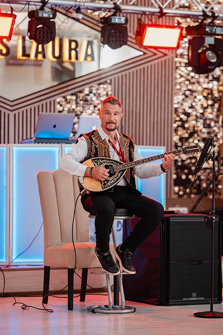 dj solist muzica greceasca